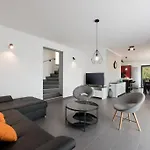 Casa Mia By Briskva