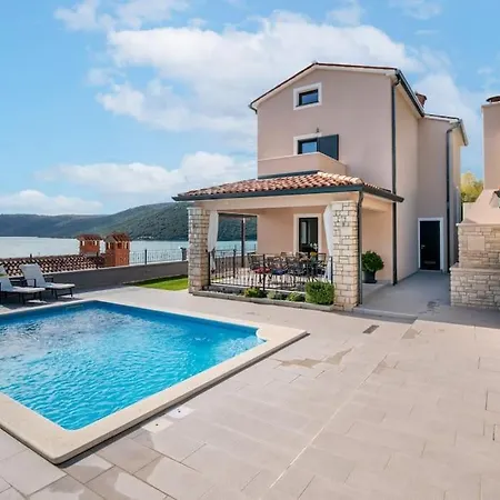 Vila Casa Mia By Briskva *