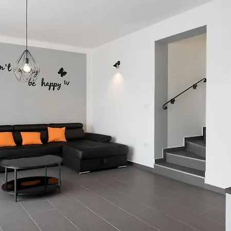 Casa Mia By Briskva Trget