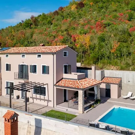 فيلة Casa Mia By Briskva Trget